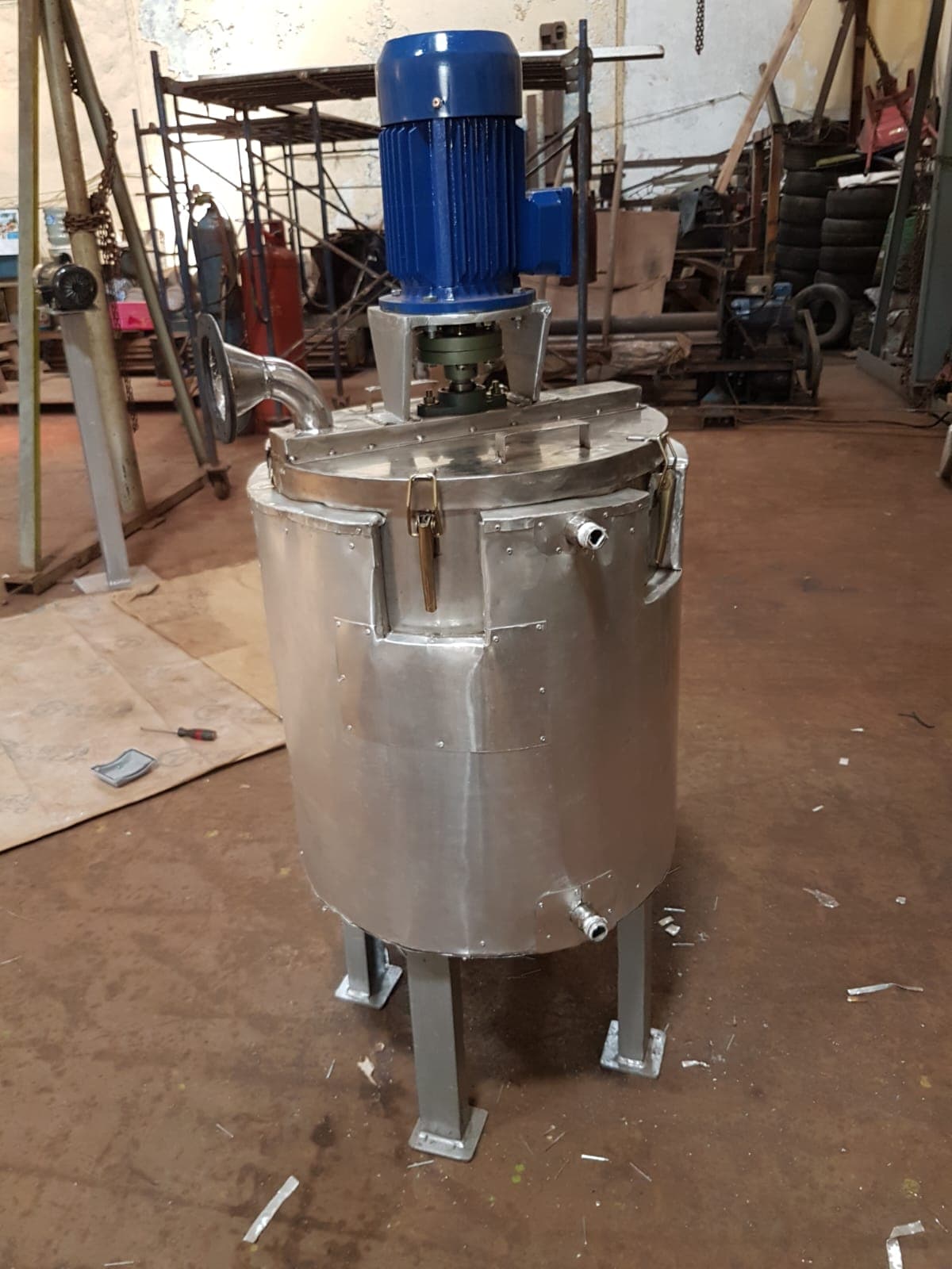 Proyek tangki 7